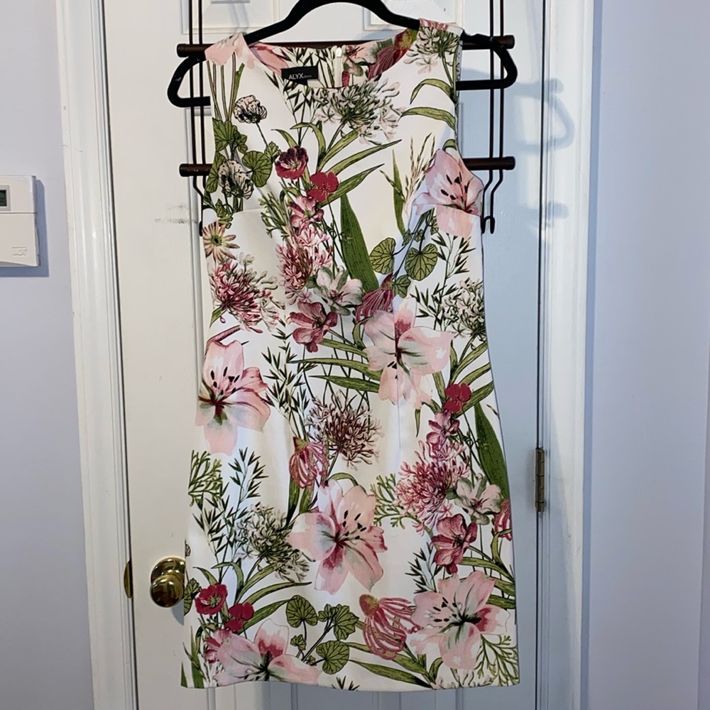 Alyx sheath dress, floral, sz. 4, preowned EUC